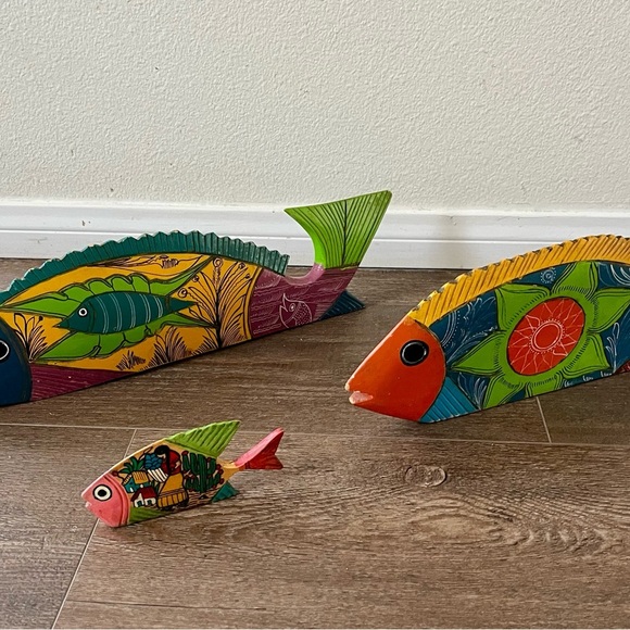 Colorful Wooden Fish Decor Set - Picture 1 of 10